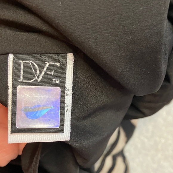 Diane Von Furstenberg silk wool leopard dress - Picture 11 of 12